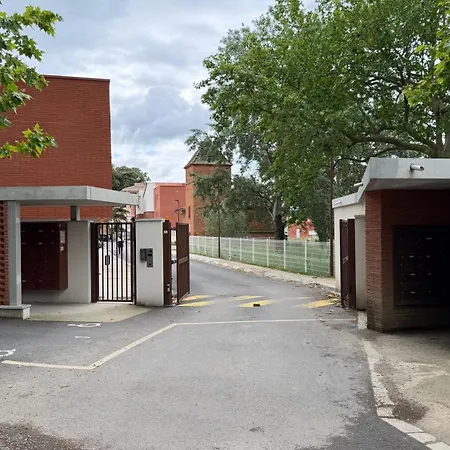 Loft Tolosa - Clim & Parking Prive Toulouse Nord شقة Rouffire