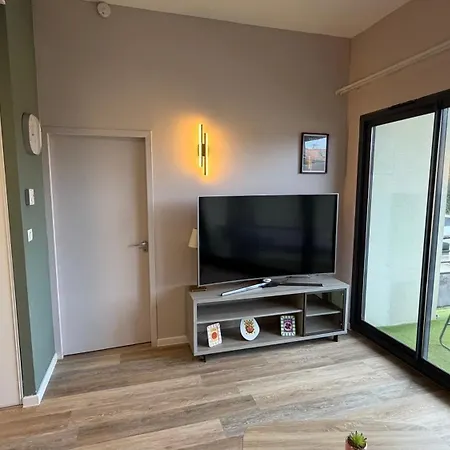 شقة Loft Tolosa - Clim & Parking Prive Toulouse Nord *